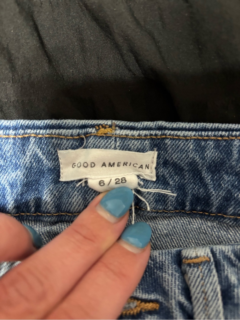Good American Light Blue Denim Jeans - Picture 2 of 2